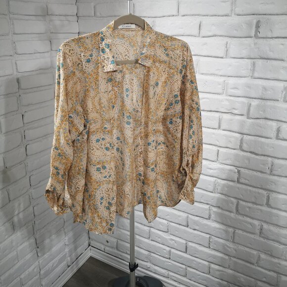 Marks & Spencer Classic Ladies Size 18 Button Closure V-neck Blouse - Picture 2 of 11